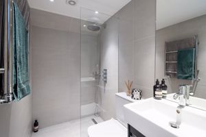 Photo 18- click for photo gallery